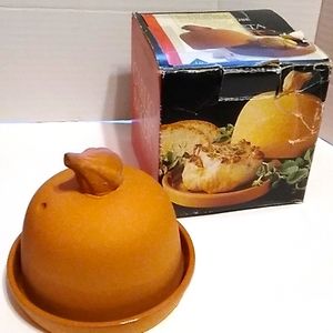 Terra Cotta Garlic Baker
